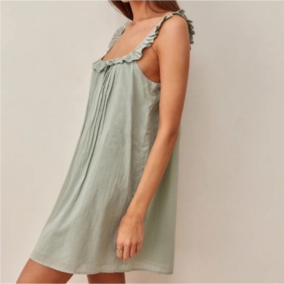 Reformation Dresses & Skirts - REFORMATION TUCKER EYELET TOP SAGE MEDIUM FOREST FAIRY SHIFT DRESS SUPER MINI